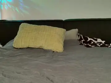 Chaturbate Sex Cam of lucyrait