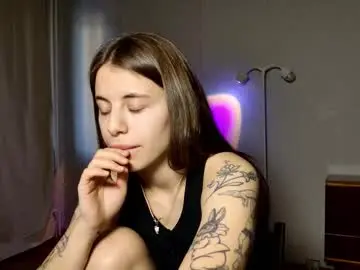 Chaturbate Adult Webcams of lucyrait