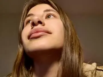 Chaturbate Adult Webcams of lucyrait