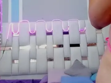 Chaturbate Nude Webcam of maskedgirl01