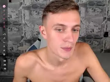 Chaturbate Live Sex Cam of oliverfresh