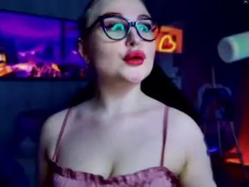 Chaturbate Live Sex Cam of wounded_goddess