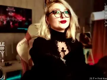 Chaturbate Free Live Porn of wounded_goddess