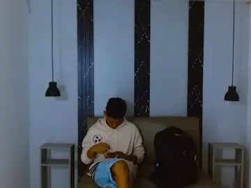 Chaturbate Watch Live Sex Cams of damar_felipe