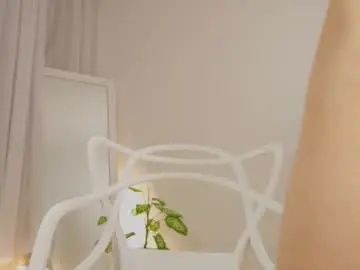 Chaturbate Live Sex Cam of mavii__