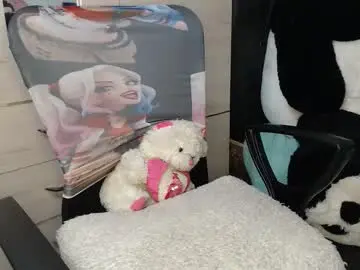 Chaturbate Free Porn Cam of fucking_temptation1