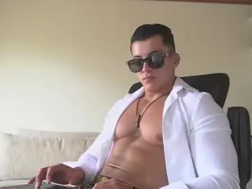 Chaturbate Watch Live Sex Cams of maximohoot