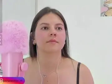 Chaturbate Live Sex Cam of dashanovikov