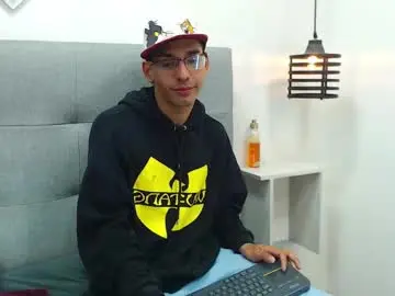 Chaturbate Private Sex Chat of tony_crost
