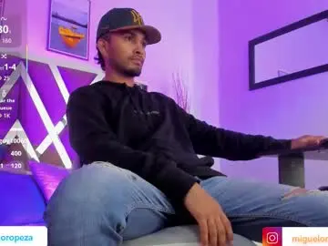 Chaturbate Live Porn of _miguel0