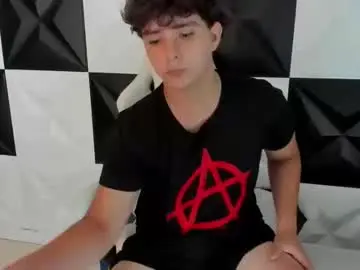 Chaturbate Live Porn of dani_cumboy