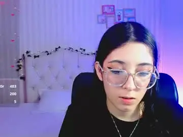 Chaturbate Sex Chat of emmalove_doll