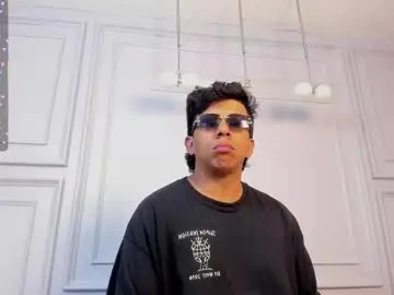 Chaturbate Watch Live Sex Cams of violettaandleon