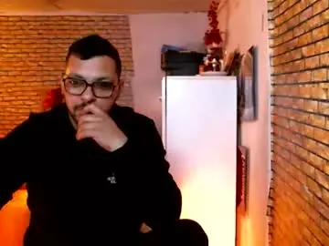 Chaturbate Live Sex of naughty_coupl3xxx