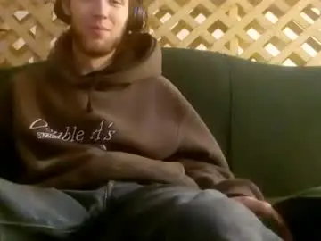 Chaturbate Live Sex Cam of biggestboiiii