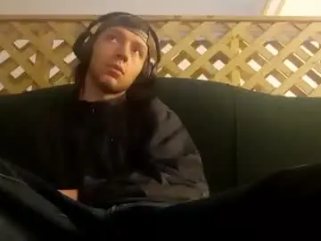 Chaturbate Sex Chat of biggestboiiii
