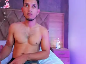 Chaturbate Nude Webcam of eimyandmaxi