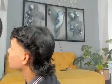 Chaturbate Live Sex of camillo_virgil