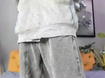 Chaturbate Free Live Porn of camillo_virgil