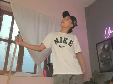 Chaturbate Adult Webcam of camillo_virgil