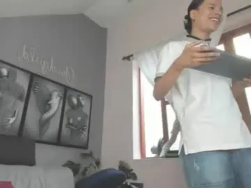 Chaturbate Adult Webcam of camillo_virgil