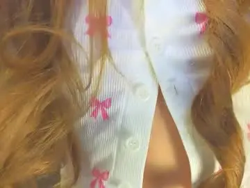 Chaturbate Free Live Porn of lili__roze_