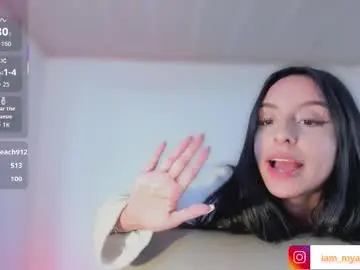 Chaturbate Free Live Porn of myaa_girl