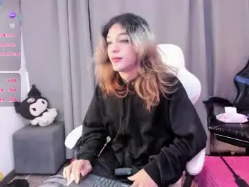 Chaturbate Free Porn Cam of cherryboom23