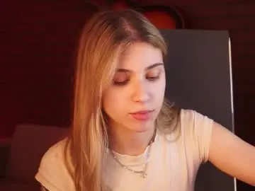 Chaturbate Free Live Porn of elliecutes