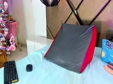 Chaturbate Free Live Porn of penelopeguzman__