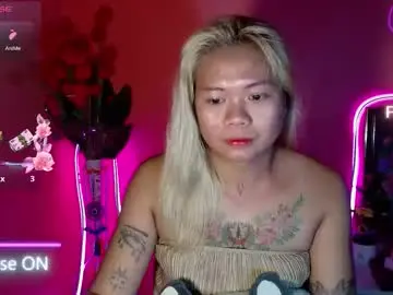 Chaturbate Live Porn of shytypegirl_uwuwxx69