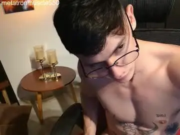 Chaturbate Live Sex Cam of metatron_muscle