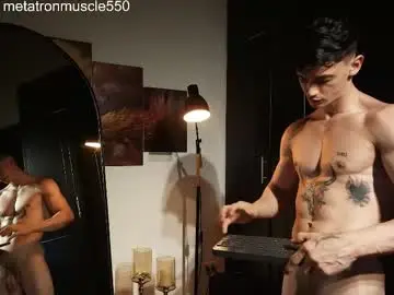 Chaturbate Best live sex cam show of metatron_muscle