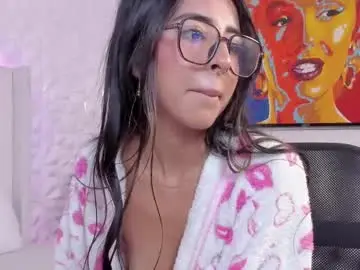 Chaturbate Free Porn Cam of mirandaa_rogers