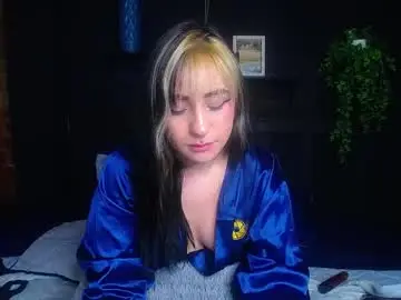 Chaturbate Live Porn of melodygirl2__