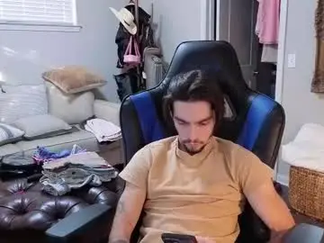 Chaturbate Free Porn Cam of str8whiteboy21