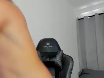 Chaturbate Free Porn Cam of axel_owen