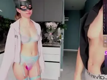 Chaturbate Live Sex Cam of black__bunny1