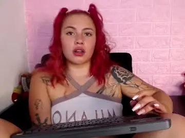 Chaturbate Live Sex Cam of dominic_queen