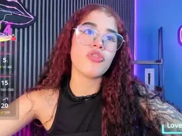 Chaturbate Adult Video Chat of luna_andromeda