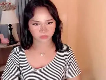 Chaturbate Live Sex Cam of sweet_hoelly