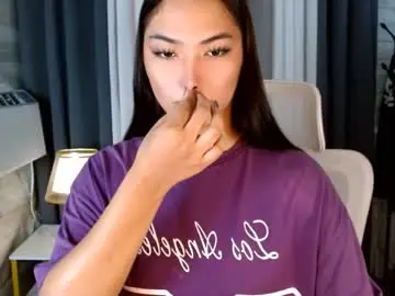 Chaturbate Live Sex Cam of violetasha