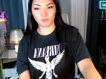 Chaturbate Live Sex Cam of violetasha
