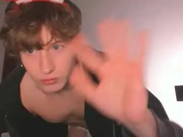 Chaturbate Free Live Porn of robfavorite1