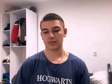 Chaturbate Watch Live Sex Cams of barepulse