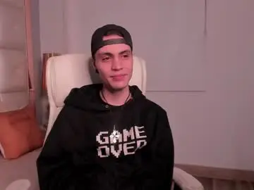 Chaturbate Live Sex Cam of dark_sun333