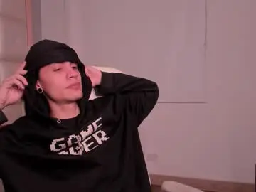 Chaturbate Live Porn of dark_sun333