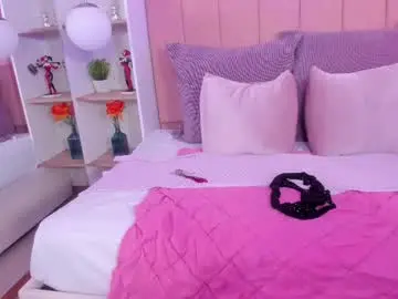 Chaturbate Watch Live Sex Cams of cloe_weiss