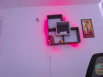 Chaturbate Live Sex Cam of selene_s3xy