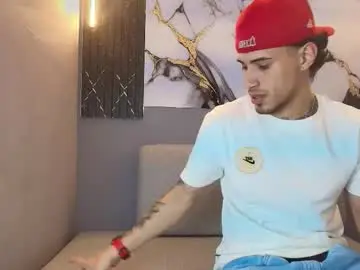 Chaturbate Free Live Porn of davin_01